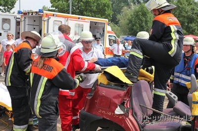 Rettung eines eingeklemmten Patienten zusammen mit der Feuerwehr Haßfurt.